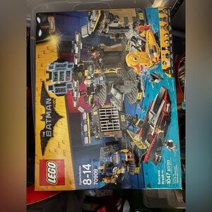 Lego Batcave Break-In Playset with Black Yellow Blue Accents